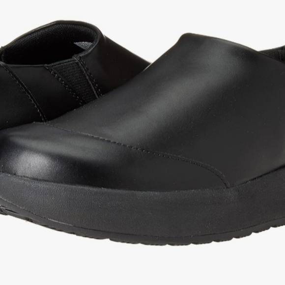 Amazon Essentials Shoes Amazon Essentials Womens Service Shoe Poshmark